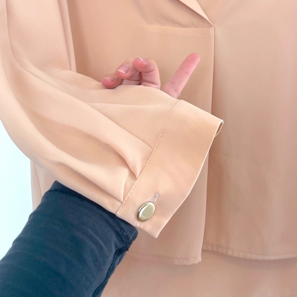 NWOT Zara Basic V Neck 3/4 Sleeve Crop Blouse in Beige/Pink -XS - Picture 4 of 5